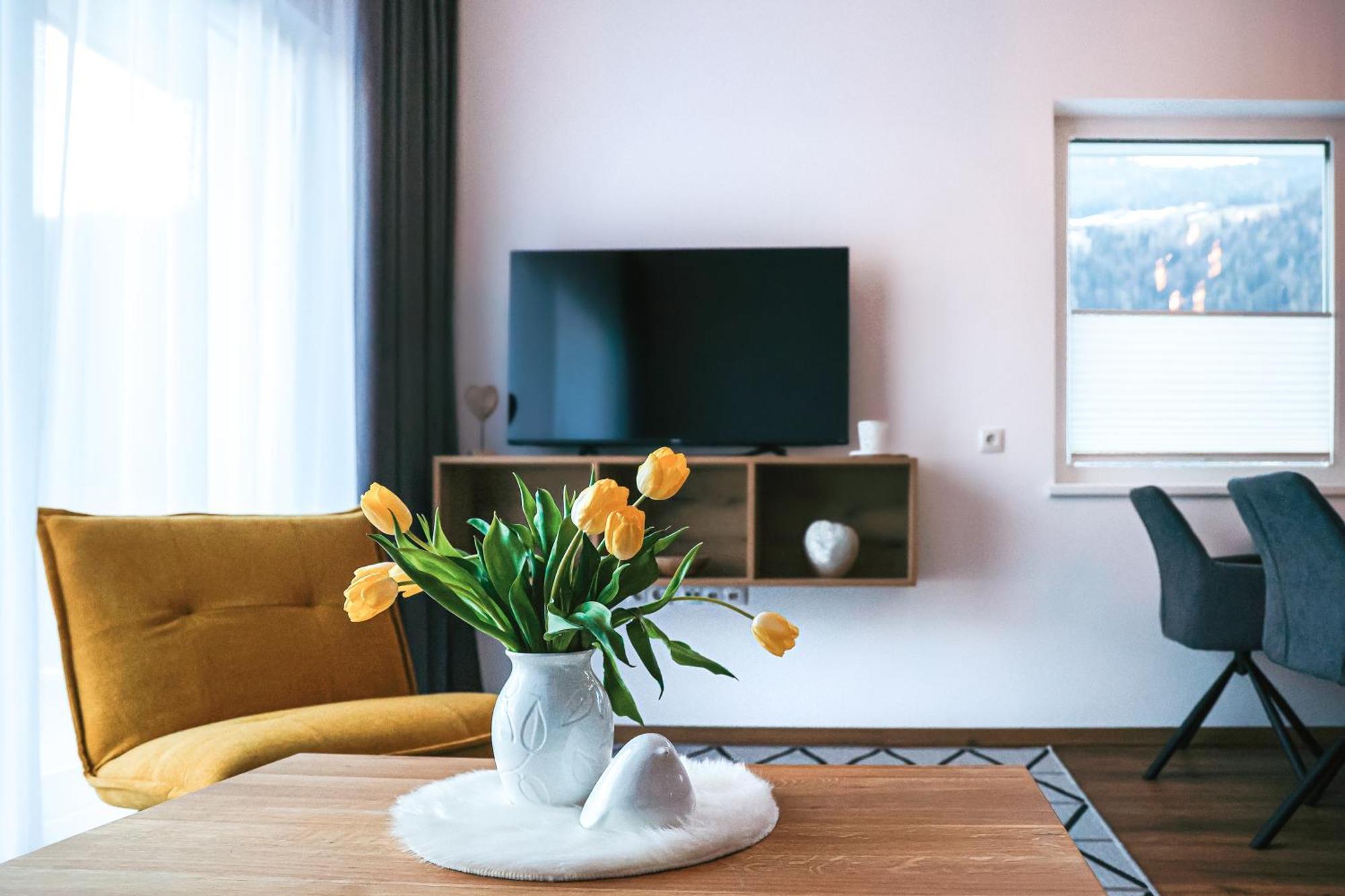 Alpenluxus Presents - Marias Zillertalblick With Roof Terrace, 3 Bedrooms & Parking Space Schlitters Zewnętrze zdjęcie