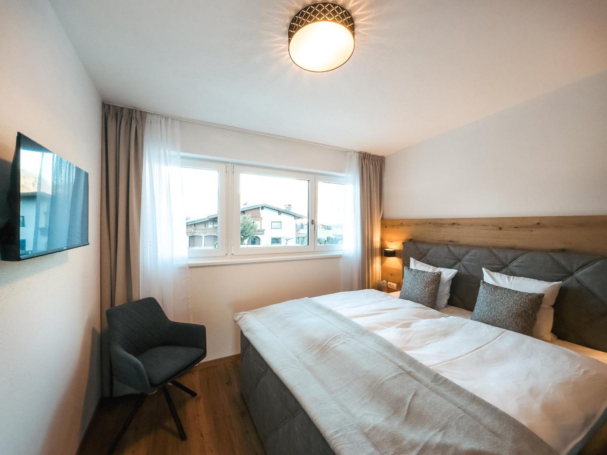 Alpenluxus Presents - Marias Zillertalblick With Roof Terrace, 3 Bedrooms & Parking Space Schlitters Zewnętrze zdjęcie